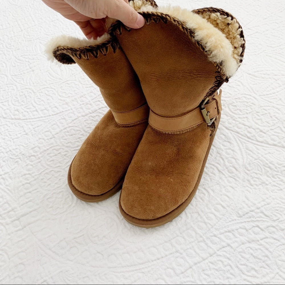 Australia Luxe Collective Dixie Belted Fold-Down Sheepskin Boot, Chestnut - Picture 2 of 8